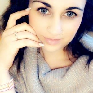 Meet your Posher, Lolly